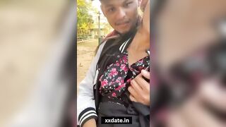 Chapri Boy Pressing Boobs Of Beautiful GirlFriend In Public Park Jaipur Viral Xxx.