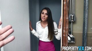 PropertySex Hot Real Estate Agent Mackenzie Mace Motivates Handy Man To Get The Job Done