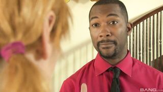 Unleashed - sc1 - Lauren Phillips