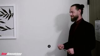 Slut Cheating Wife Ella Reese Cannot Resist a One Night Stand