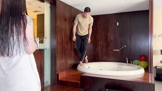 MY ROOMMATE ASKS ME TO FUCK HER WHEN HER BOYFRIEND GOES TO WORK CHAVITAXXX