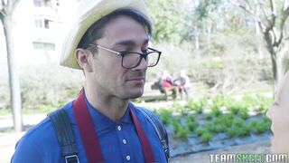 Oye Loca - Lucia Fernandez