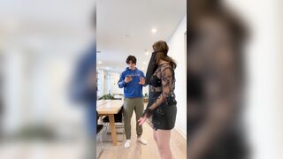 I found this married woman at my booking apartment (i fucked her without a condom)