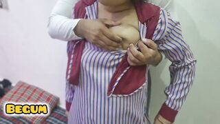 Desi School GF Ki Chudai Dost Ke Flat Par.