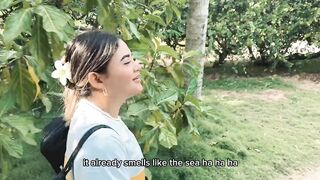 I Met a Girl on the Way to the Beach and She Took Me to Live Something I Didn't Expect