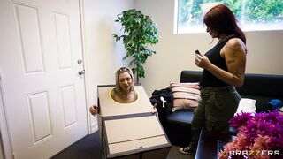 Street Heat Slut In A Box - Gypsy Rose, Sav Shawz