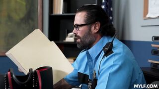 Elana Bunnz - MomDrips