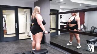 FIRST TIME ANAL! BBW Veronica Jasmine gets pounded and filled in the ass - Veronica Jasmine