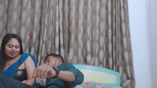 Indian Hot Beutyfull Desi Girl For Saree Invite Boyfriend Hardcore Sex Clear Hindi Audio