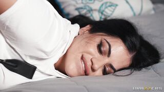 Break In And Fuck Me - Lissa Aires