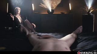 Angelika Grays - Smoking 2025 02 21