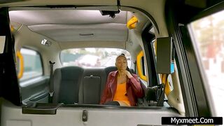 Malia Lenoir - Horny Ebony Babe Seduces Taxi Driver