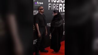 Bianca Censori Nude Dress Grammy Award Stunt Uncensored AI Upscaled Enhanced