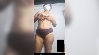 Indian tamil aunty nude video call