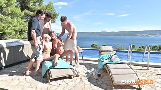 Candee Licious, Shalina Devine- Sexy Blondes Go Wild On Vacation