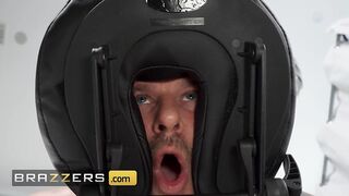 BRAZZERS - Masseuse Luna Star Keeps Scott's Gf Distracted While Abigaiil Morris Sucks His Dick Then Joins For A 3some