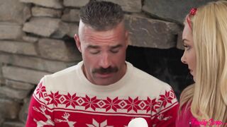 A Family Swap Christmas - Alexis Tae, Aaliyah Love