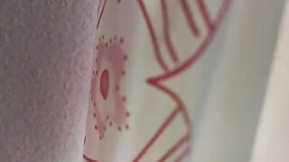 Masturbating in the shower, my sister sees me and gets horny to fuck her juicy pussy - Porn in Spanish