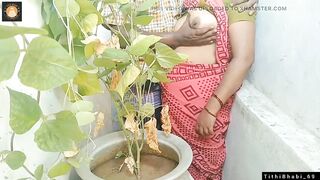 Desi Bhabi And Her Boyfriend Outdoor Sex In Shari