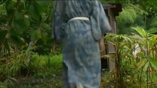 Scent Of A Woman In The Summer - Mandy Snyder