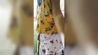 Tamil Girl Shy To Boyfriend Video Call